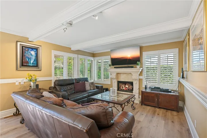 12692 Hillside Drive, Moorpark, California 93021