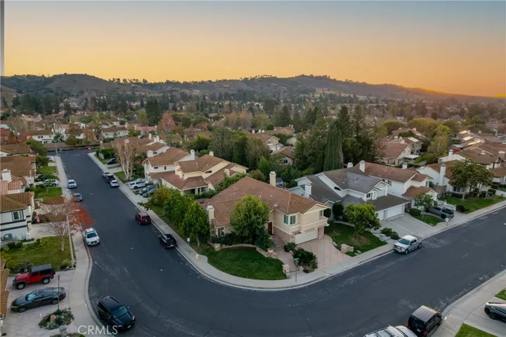12692 Hillside Drive, Moorpark, California 93021