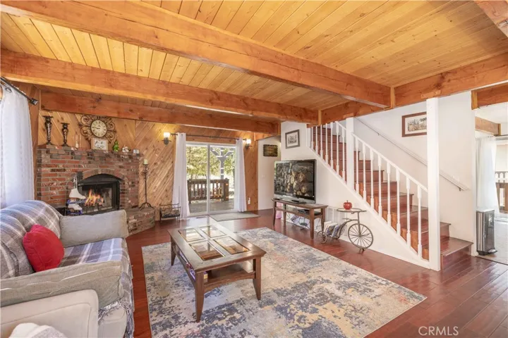 40144 Hillcrest Drive, Big Bear, California 92315