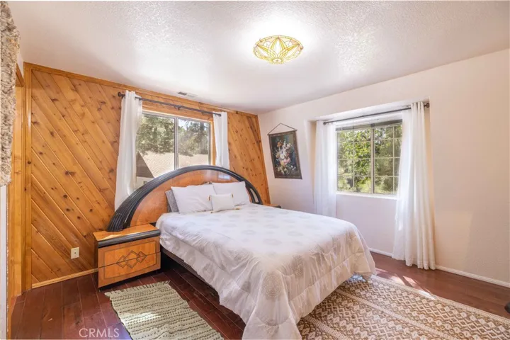 40144 Hillcrest Drive, Big Bear, California 92315