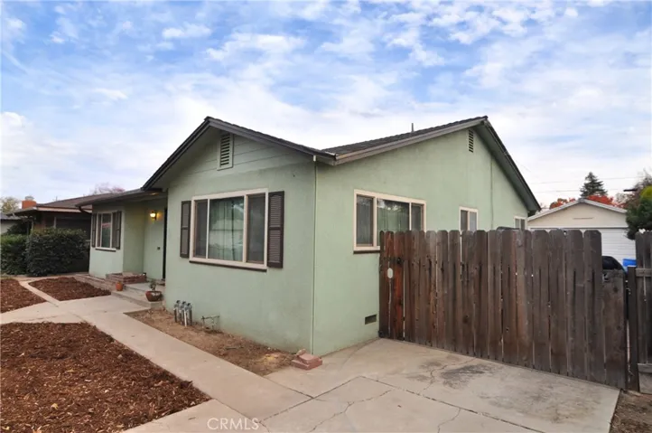 124 E Dayton Avenue, Fresno, California 93704