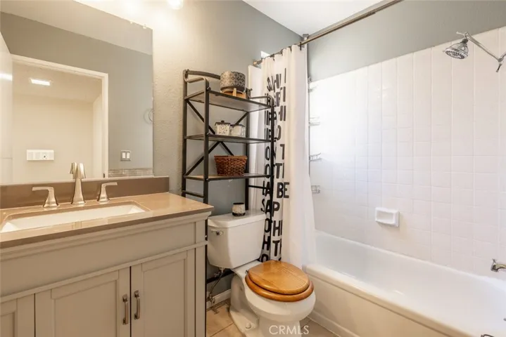 8740 Willis Avenue 7, Panorama City, California 91402