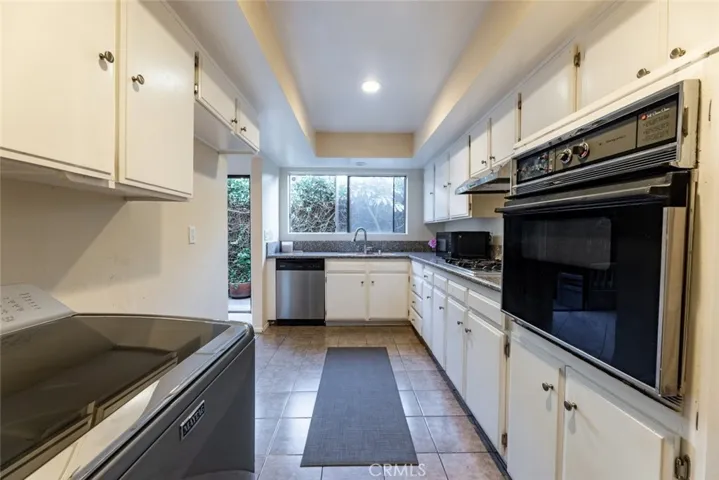 8740 Willis Avenue 7, Panorama City, California 91402