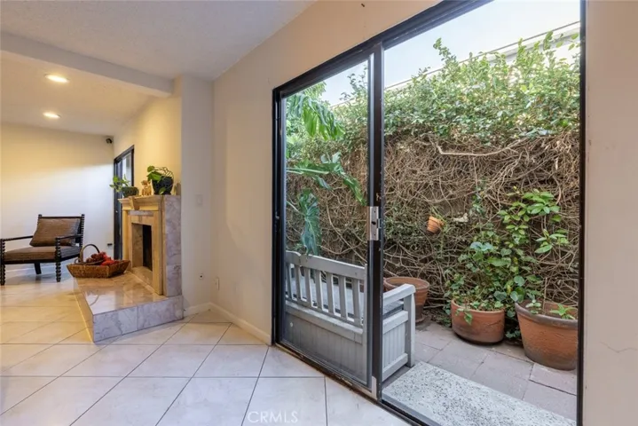 8740 Willis Avenue 7, Panorama City, California 91402