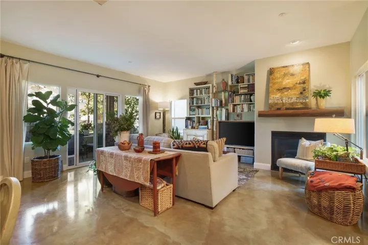 6360 Manzanita Way, Riverside, California 92504