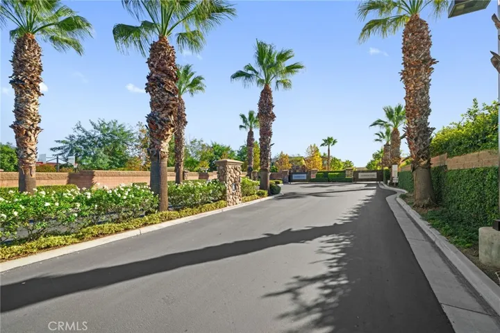 6360 Manzanita Way, Riverside, California 92504