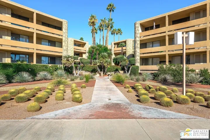 2424 E Palm Canyon Drive 3c, Palm Springs, California 92264