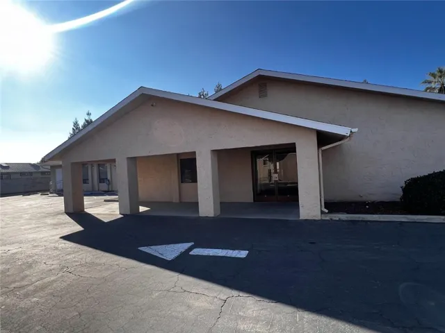 14319 W Kearney Boulevard, Kerman, California 93630