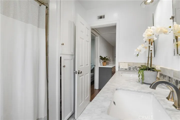 22258 Schoenborn Street, West Hills, California 91304