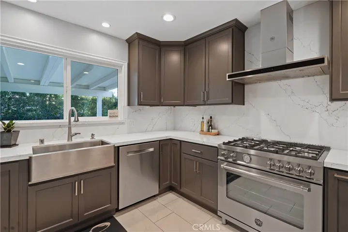 22258 Schoenborn Street, West Hills, California 91304