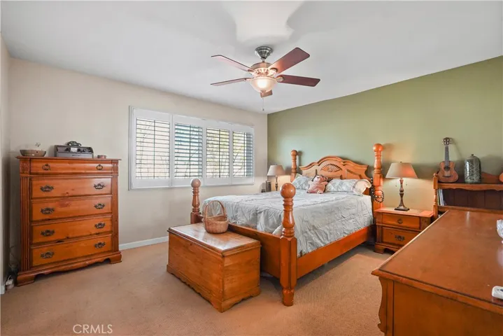 6852 Hatillo Avenue B, Winnetka, California 91306