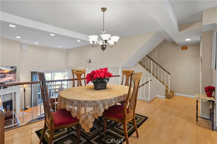 6852 Hatillo Avenue B, Winnetka, California 91306