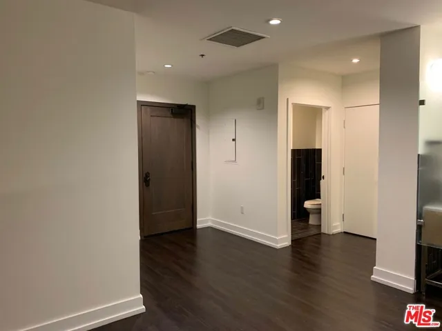 727 W 7th Street 523, Los Angeles, California 90017