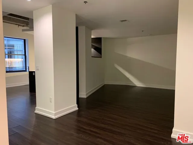 727 W 7th Street 523, Los Angeles, California 90017