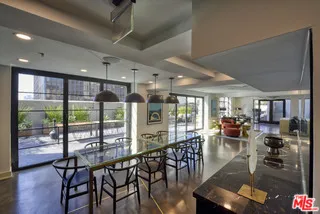 727 W 7th Street 526, Los Angeles, California 90017