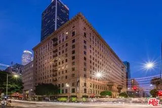 727 W 7th Street 525, Los Angeles, California 90017