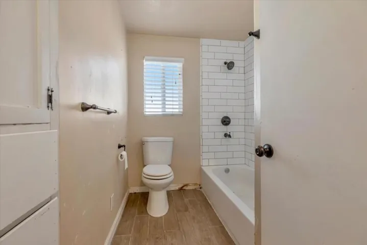 311 Del Robles Avenue, Monterey, California 93940