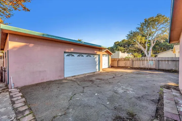311 Del Robles Avenue, Monterey, California 93940