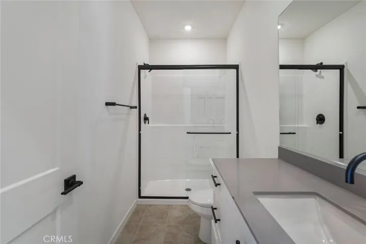 Bottom Level Bath