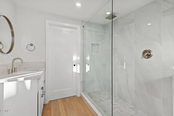 19-web-or-mls-19 - Primary Bathroom