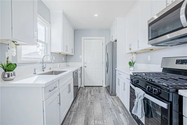 14402 S Cairn Avenue, Compton, California 90220