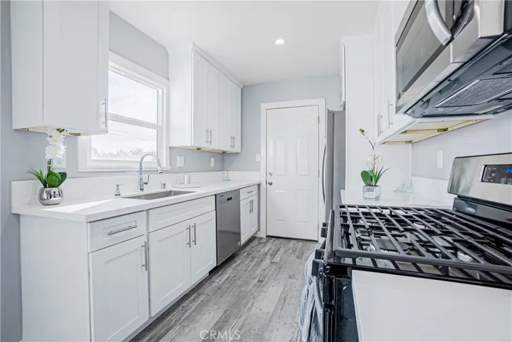 14402 S Cairn Avenue, Compton, California 90220