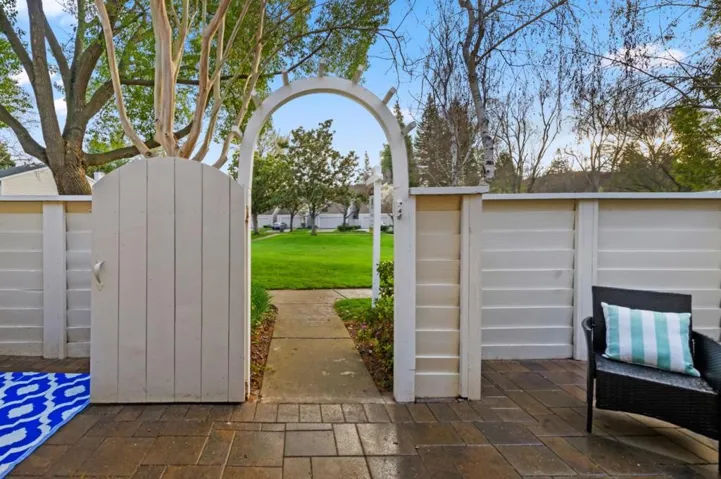7463 Stonedale Drive, Pleasanton, California 94588