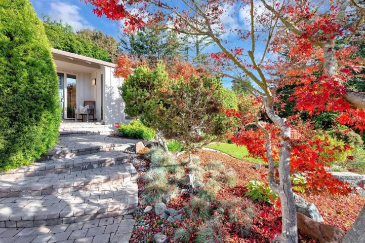 515 Carbonera Drive, Santa Cruz, California 95060