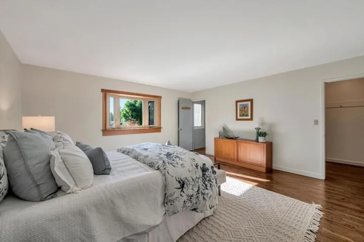 515 Carbonera Drive, Santa Cruz, California 95060