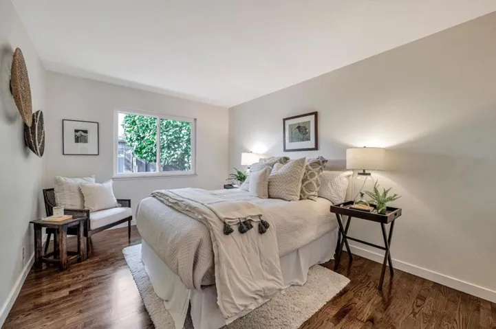 515 Carbonera Drive, Santa Cruz, California 95060