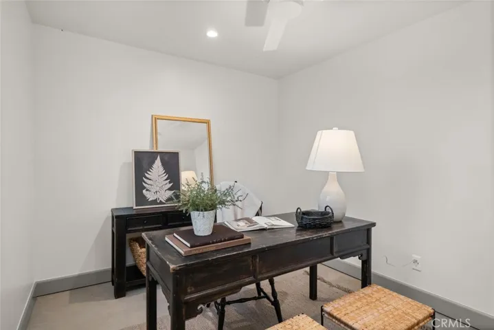Detached office