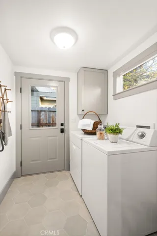 305 W 16th Street, Chico, California 95928