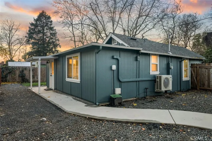 305 W 16th Street, Chico, California 95928