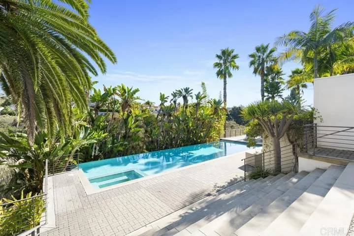 14821 Calle Montelibano, Rancho Santa Fe, California 92067