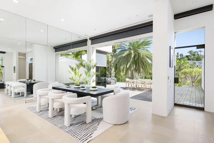 14821 Calle Montelibano, Rancho Santa Fe, California 92067