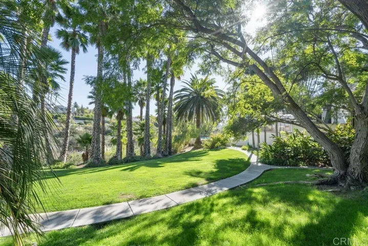 14821 Calle Montelibano, Rancho Santa Fe, California 92067