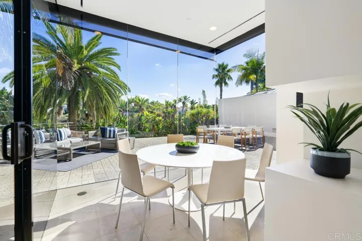 14821 Calle Montelibano, Rancho Santa Fe, California 92067