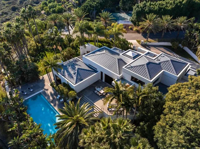 14821 Calle Montelibano, Rancho Santa Fe, California 92067