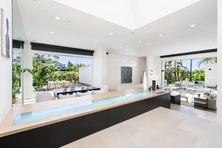 14821 Calle Montelibano, Rancho Santa Fe, California 92067