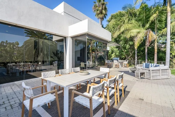 14821 Calle Montelibano, Rancho Santa Fe, California 92067