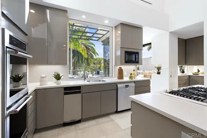 14821 Calle Montelibano, Rancho Santa Fe, California 92067