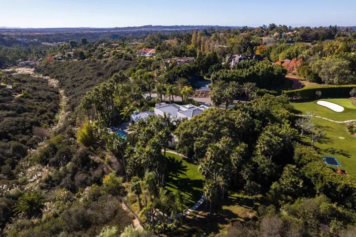 14821 Calle Montelibano, Rancho Santa Fe, California 92067