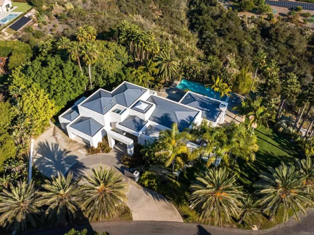 14821 Calle Montelibano, Rancho Santa Fe, California 92067