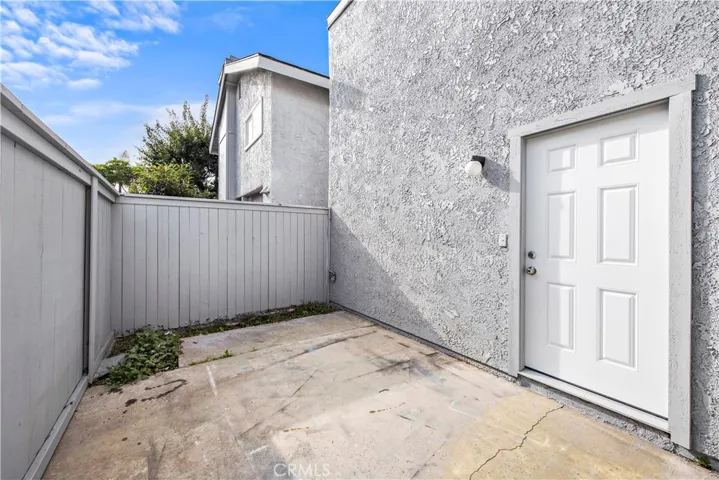 311 Utica Avenue B, Huntington Beach, California 92648