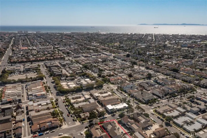 311 Utica Avenue B, Huntington Beach, California 92648