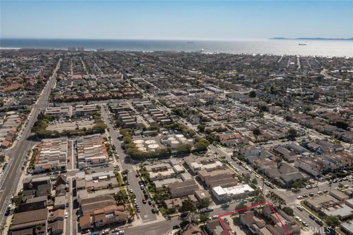 311 Utica Avenue B, Huntington Beach, California 92648