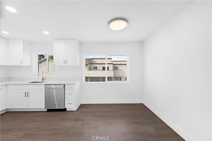 311 Utica Avenue B, Huntington Beach, California 92648