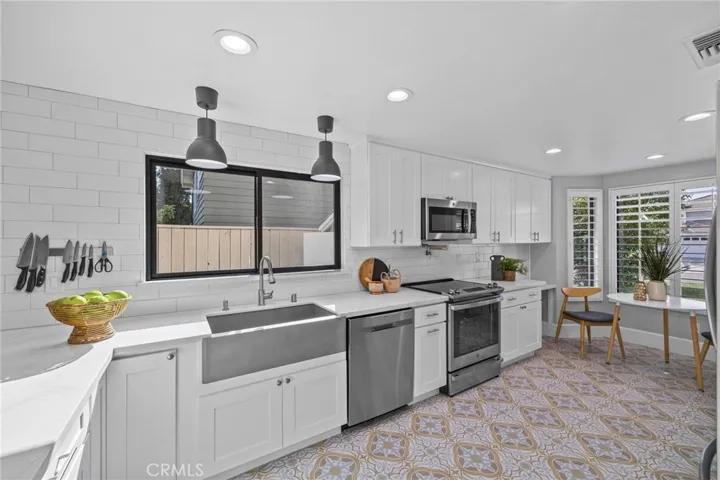 21092 Wood Hollow Lane, Rancho Santa Margarita, California 92679