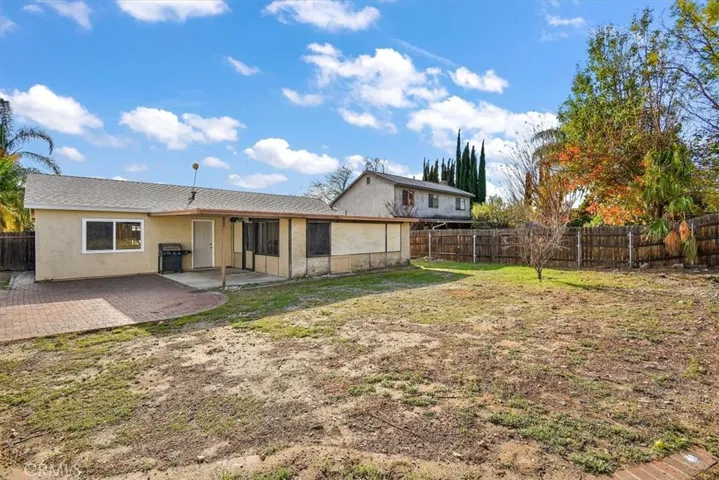 15740 Fairview Drive, Fontana, California 92336