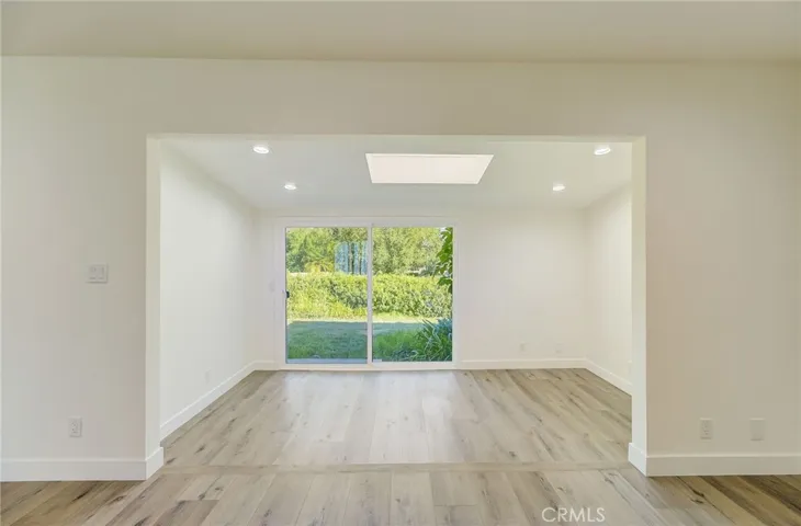 11200 Jellico Avenue, Granada Hills, California 91344